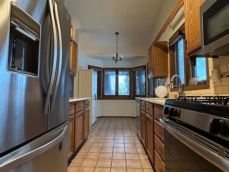 3617 Parkwood Pl — Photo 8
