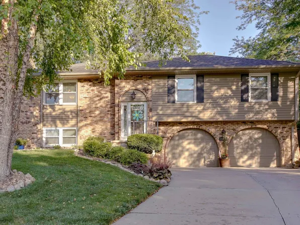 15238 Lincoln Cir, Omaha, NE 68154