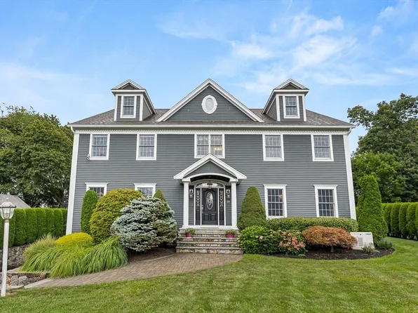 18 Newell Rd, Wakefield, MA 01880