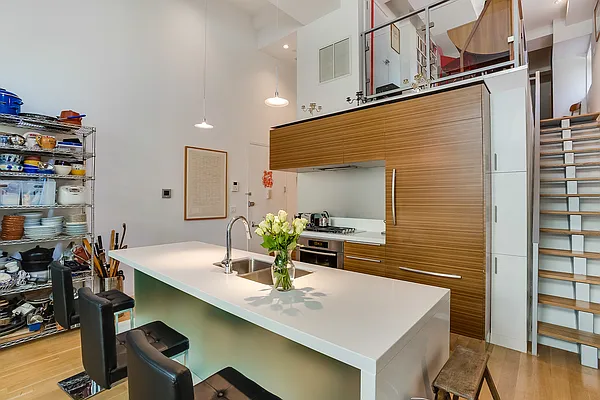 Sold by Bedford 6 Real Estate | media 17