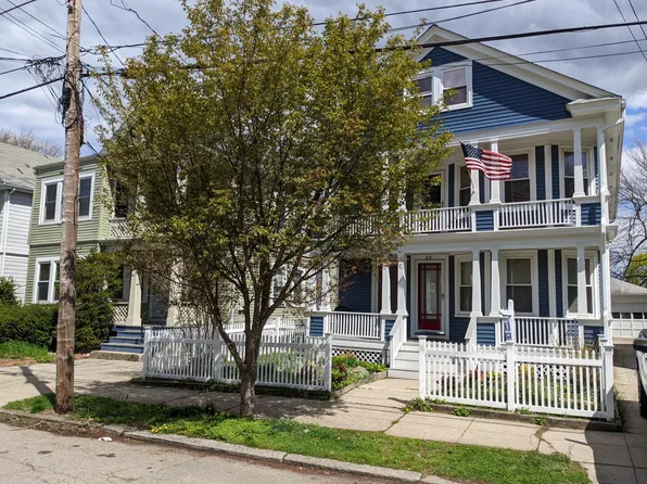39 Pinehurst Ave #2, Providence, RI 02908