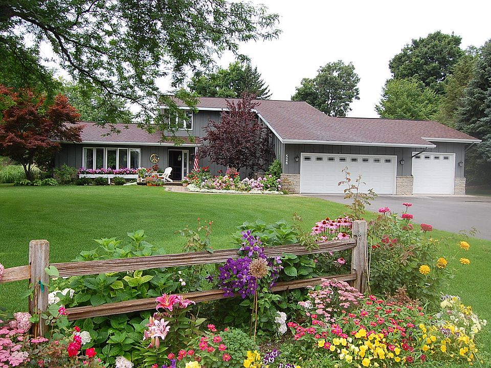 Beautiful gardens and lawn