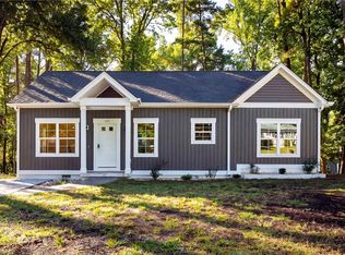 105 Trexler Ave, Thomasville, NC 27360