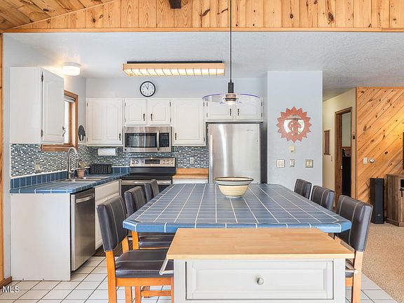 4th image of 1023 Elkdale Drive