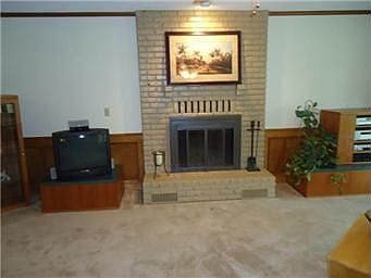 2nd image of 9812 Harris Ave