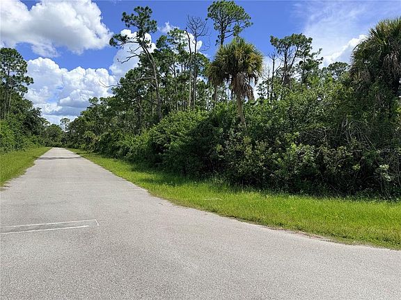 5th image of 408 CHESHIRE STREET LOT 17