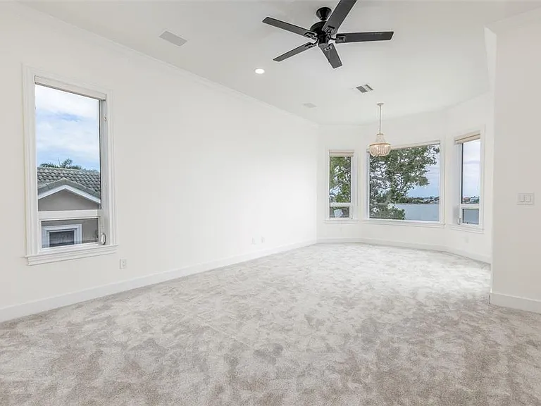 4 Paradise Ln — Photo 33
