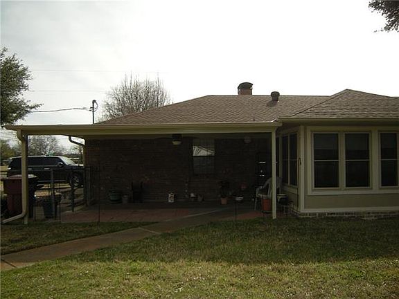 5th image of 323 W Patterson St