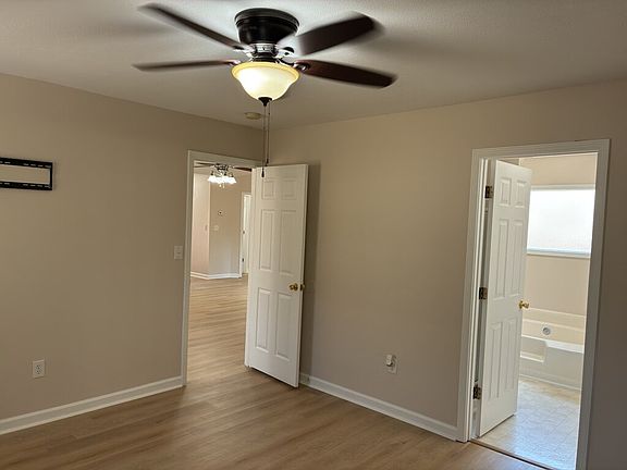 5th image of 122 Woodbridge Ct