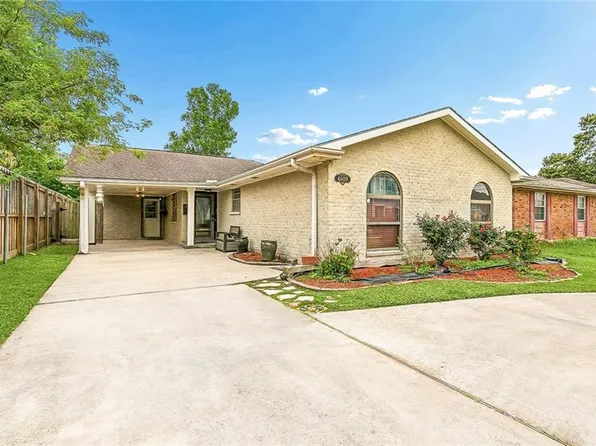 4609 Lake Villa Dr, Metairie, LA 70002