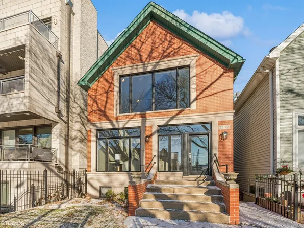 2112 W Barry Ave, Chicago, IL 60618