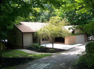 12680 Hilltop Dr, Fredericktown, OH 43019