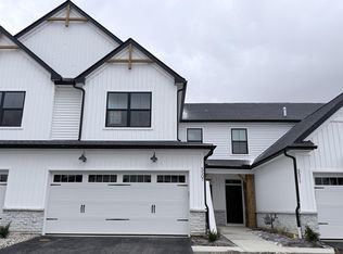 5507 Fawnsbury Ct, Powell, OH 43065