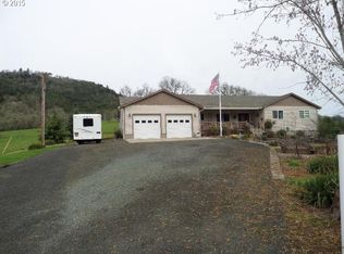 4031 Happy Valley Rd, Roseburg, OR 97471