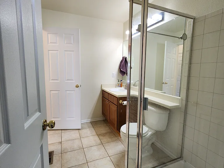 4736 Laurelglen Ln — Photo 14