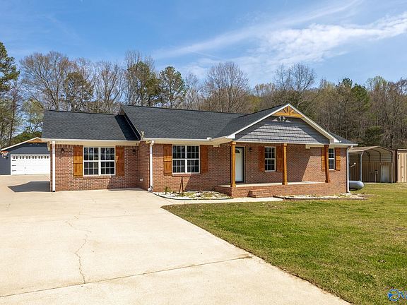 3rd image of 29536 Veto Rd