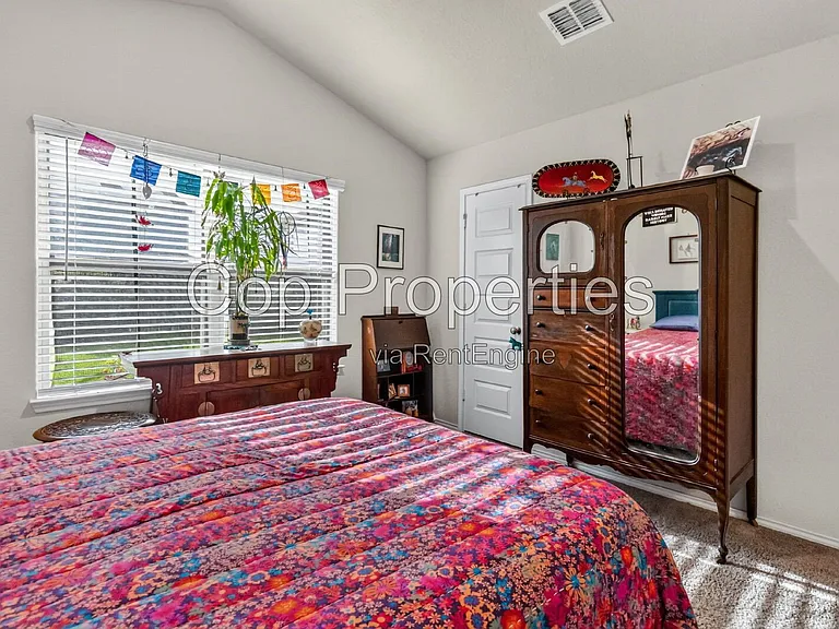 2425 Ayers Dr — Photo 21
