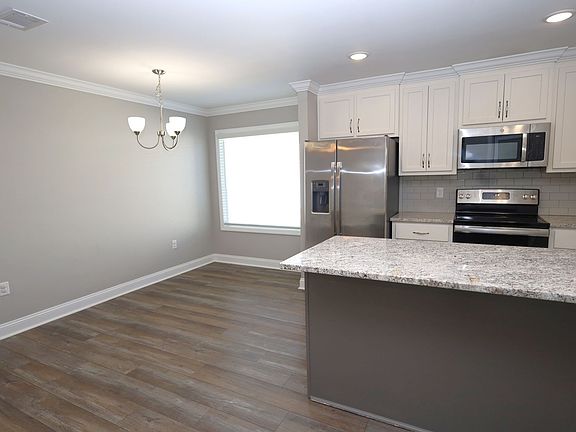 4th image of 3678 Deidra Miller Cir