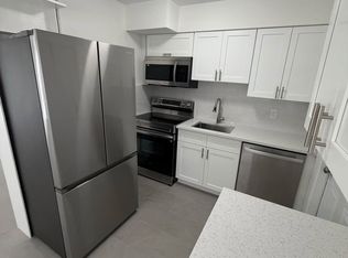 1920 NE 3rd St APT 1, Deerfield Beach, FL 33441