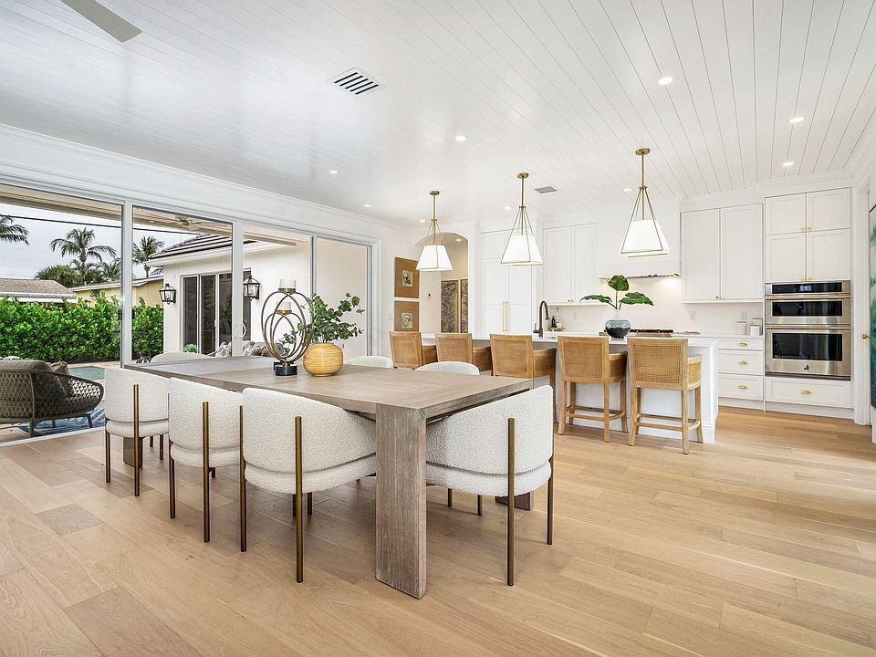 1st image of 336 Russlyn Drive