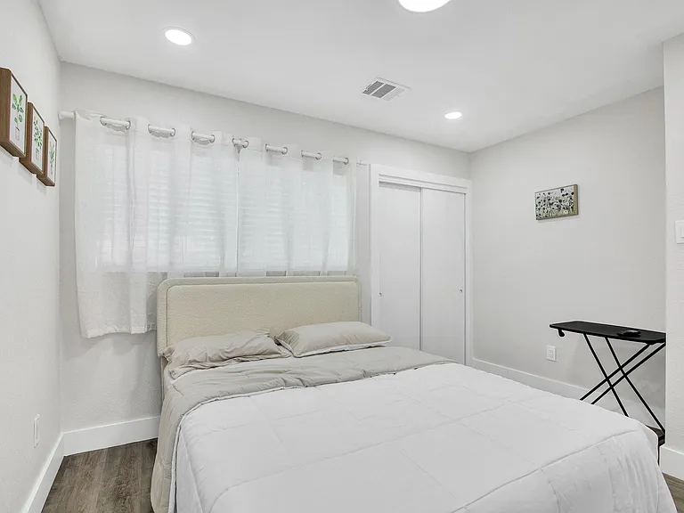 1703 Ansbury Dr — Photo 15