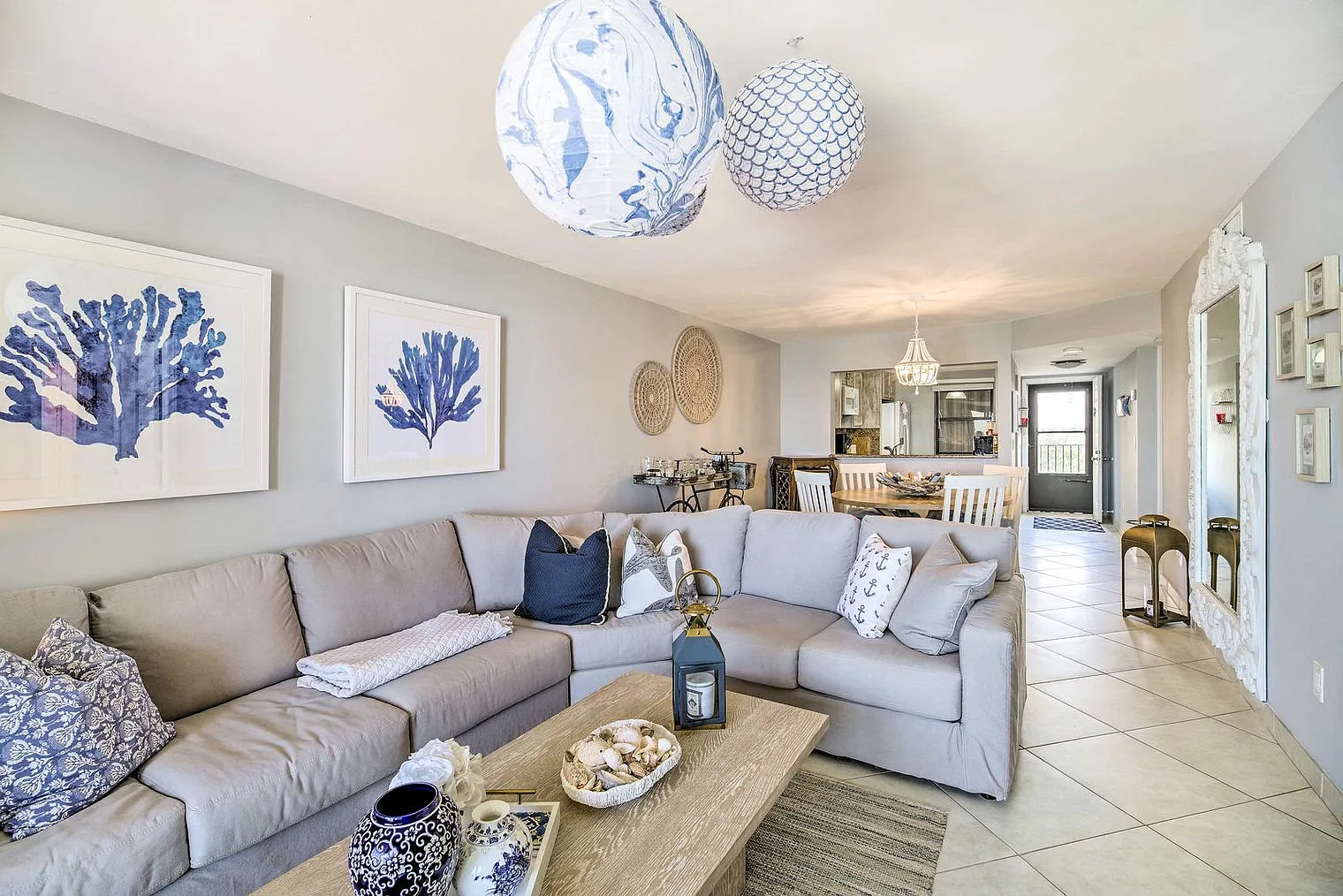 2 bed, 2.0 bath, 1097 sqft, $3,580 — Photo 3