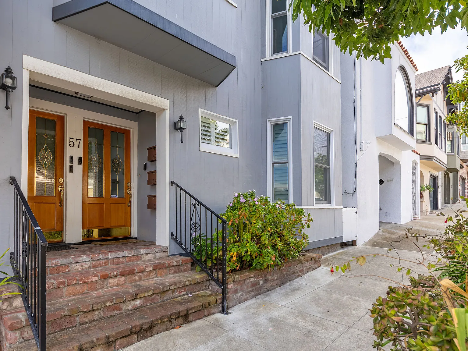 1 bed, 811 sqft, $5,300 — Photo 3