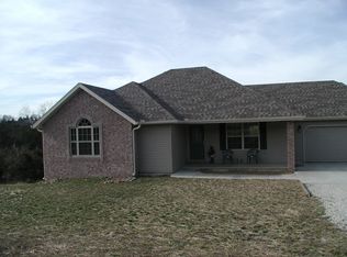48 Drop Tine Dr, Strafford, MO 65757
