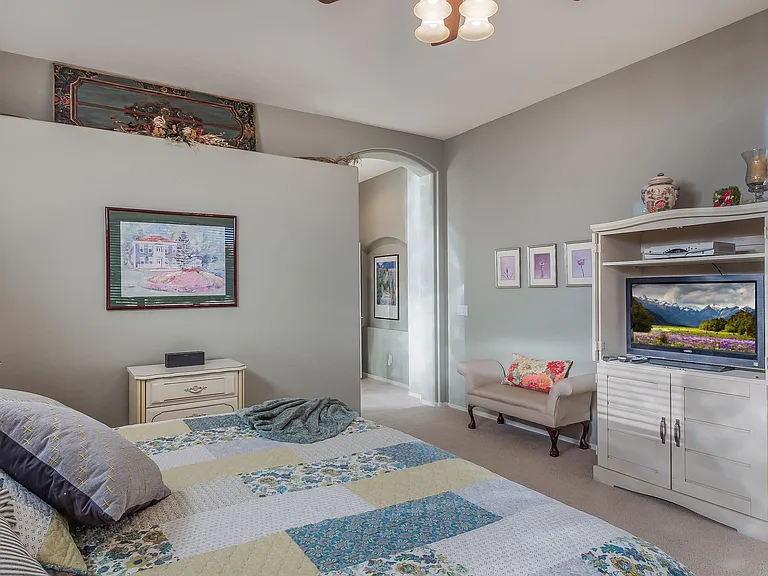 9562 E Chuckwagon Ln — Photo 16