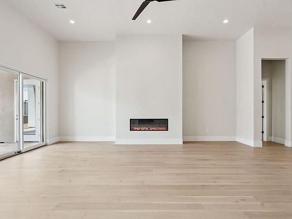 3rd image of 3739 S Kennedy Ln #135