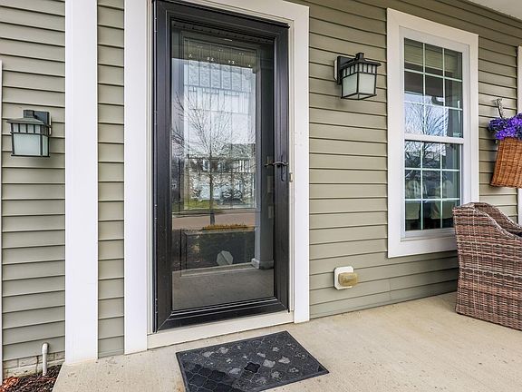 2nd image of 5994 Shreven Dr