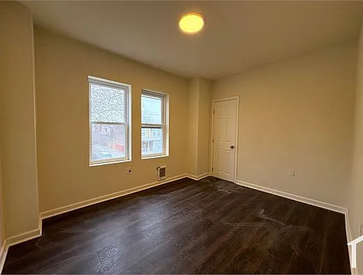 1215 W Wingohocking St #2 — Photo 8