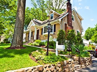 17 Archung Rd, Wayne, NJ 07470