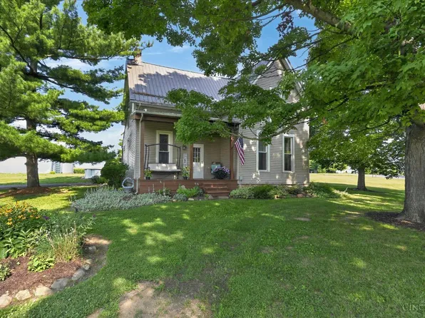 1788 Hidy Rd NW, Jeffersonville, OH 43128