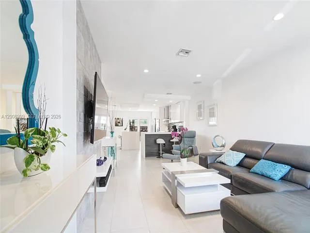 5050 NW 116th Ct — Photo 15
