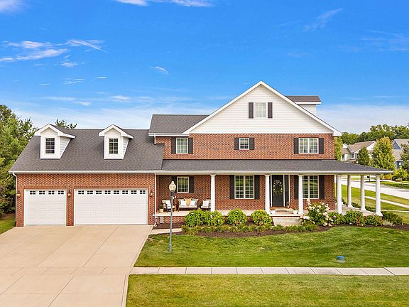 3rd image of 1040 Kilarney Rd