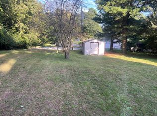 215 N Shaft St, Eureka, IL 61530