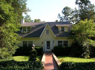 712 Gimghoul Rd, Chapel Hill, NC 27514