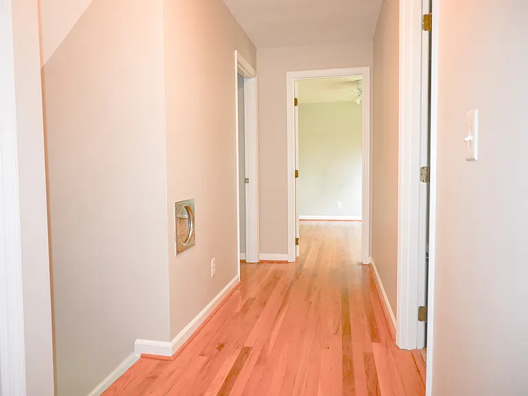 8152 Traverse Ct — Photo 4