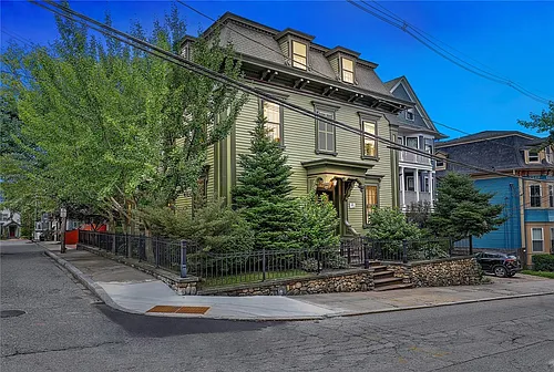 166 Prospect St Photo 1