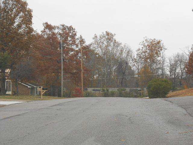 2nd image of 317 Kevin Dr