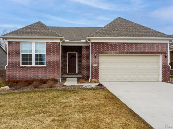 4040 Ashdale Way, Clarkston, MI 48348