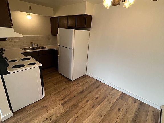 2nd image of 1005 Buena Vista Dr #14298288