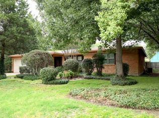1009 N Betsy Dr, Robinson, TX 76706