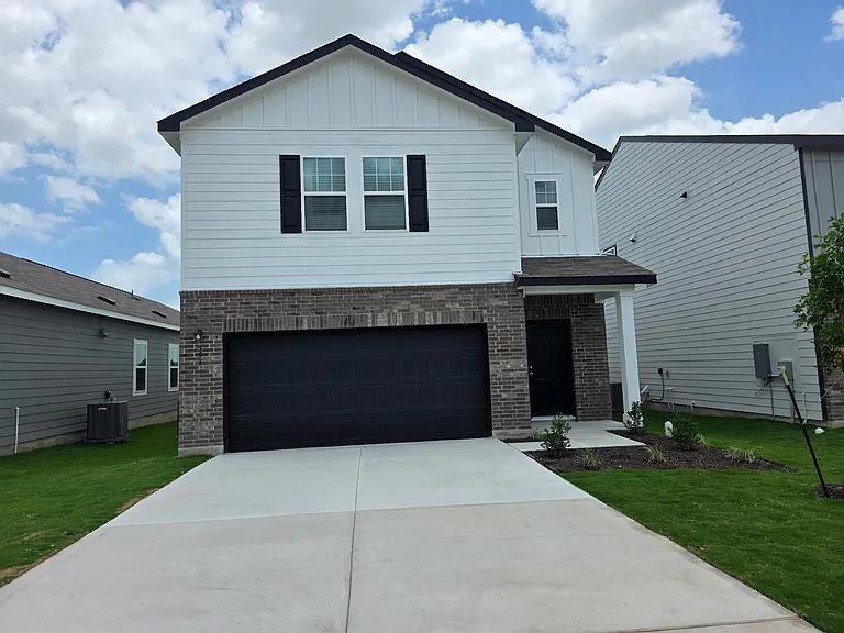 353 Enforcer Loop — Photo 3