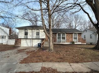8919 Stark Ave, Kansas City, MO 64138