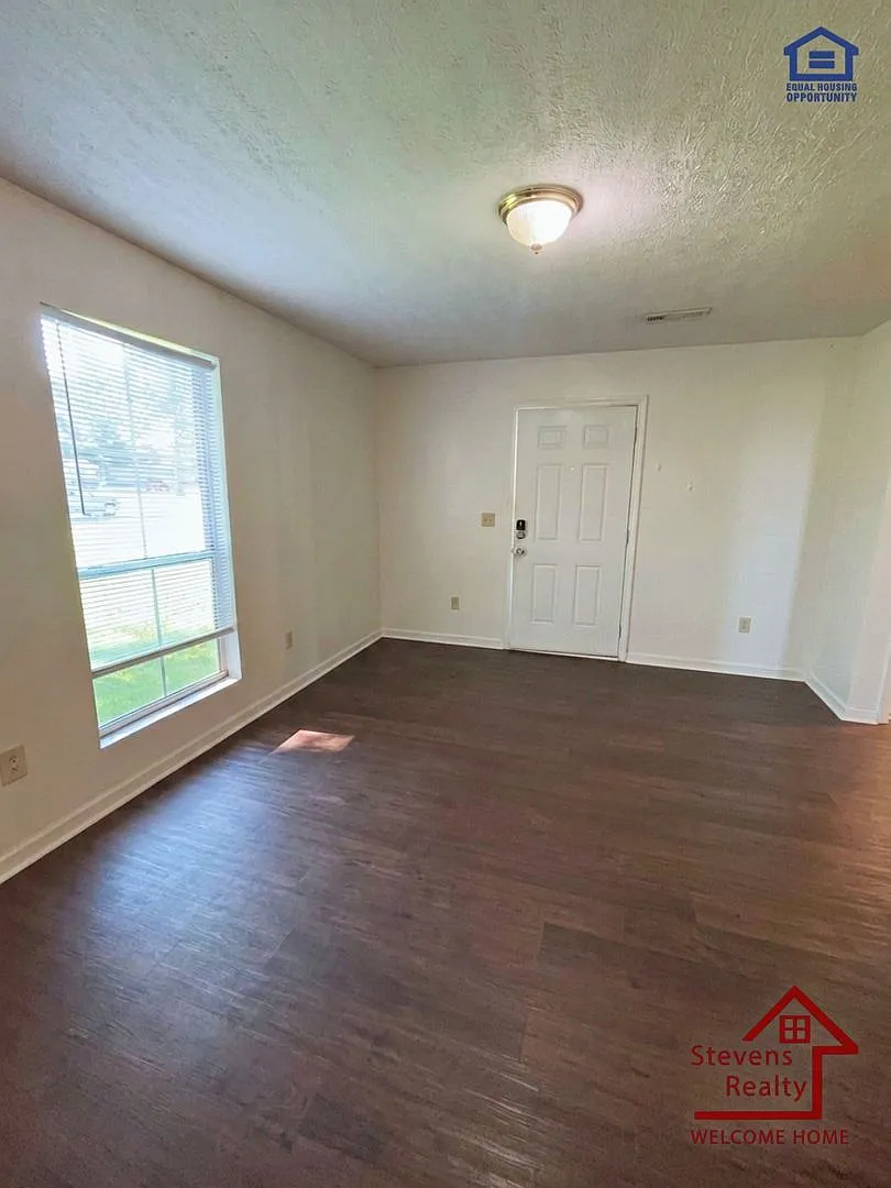50% Off first months rent! | Cozy Comfort at a Frugal Price! — Photo 2