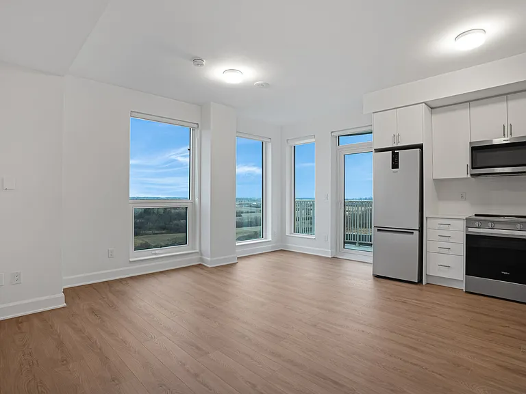 3240 William Coltson Ave — Photo 55