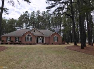 1949 Springdale Rd, Dublin, GA 31021