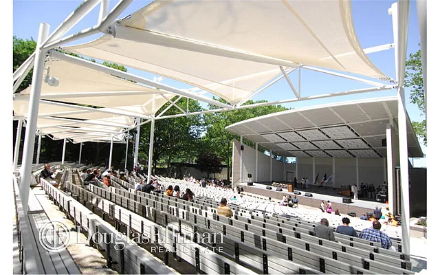 Rented by Douglas Elliman | media 15